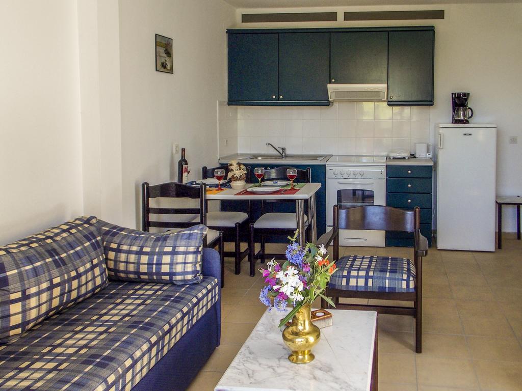 Manto On The Beach Apartments Barbati Buitenkant foto