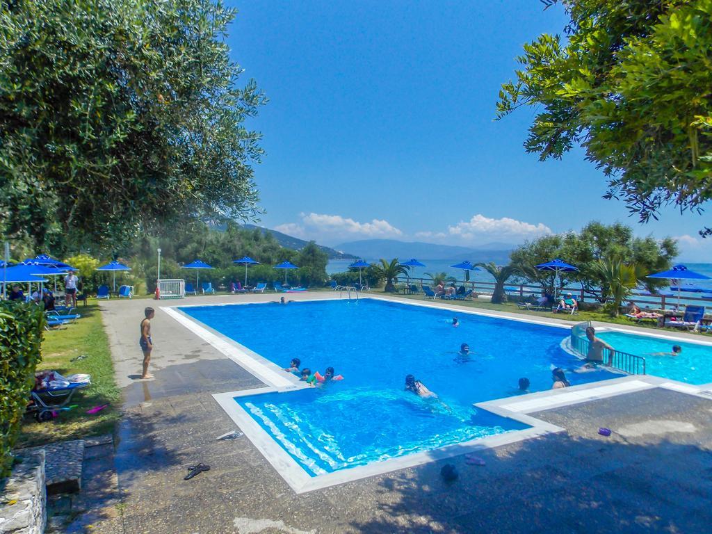 Manto On The Beach Apartments Barbati Buitenkant foto