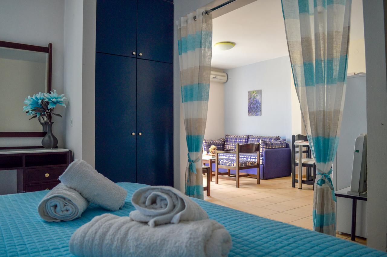 Manto On The Beach Apartments Barbati Buitenkant foto